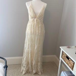 New without tags cream colored maxi dress